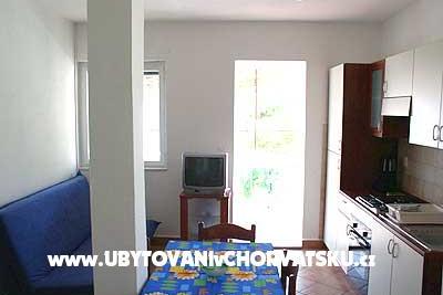 Apartments TUDOR HOUSE – photo 4