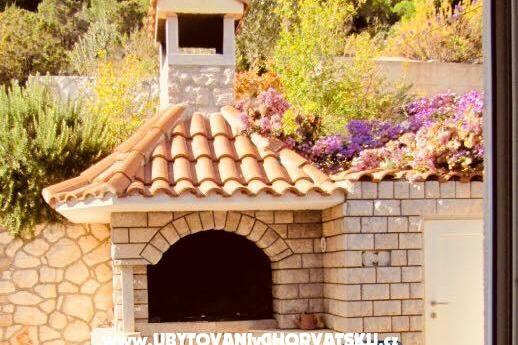 Hvar Beach Villa – photo 4