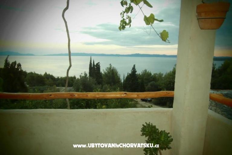 Stone house za odmor Ostojić – photo 16