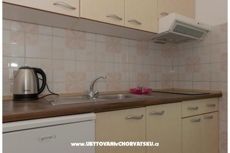 Apartments Ana i Ante – photo 9