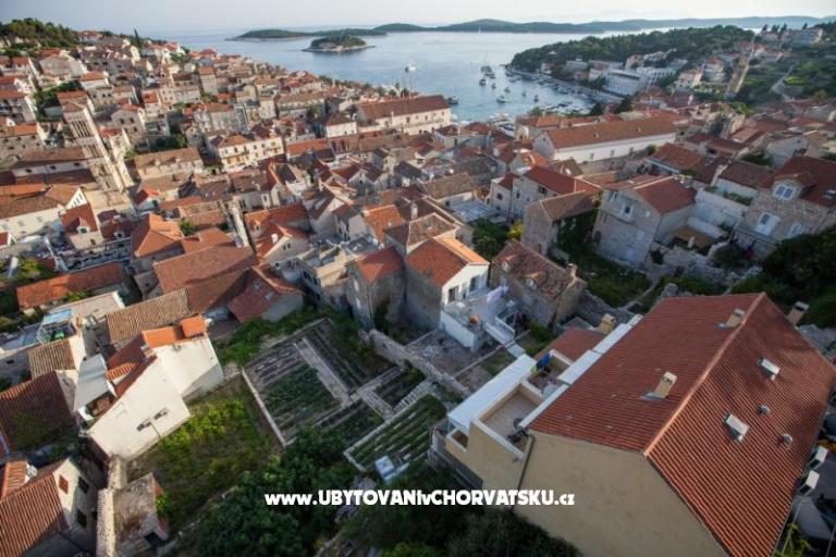 Tri Sestrice – photo 2