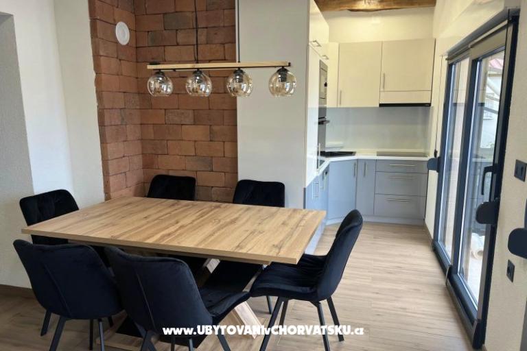 Villa Amfora with Pool - Karlobag – photo 15