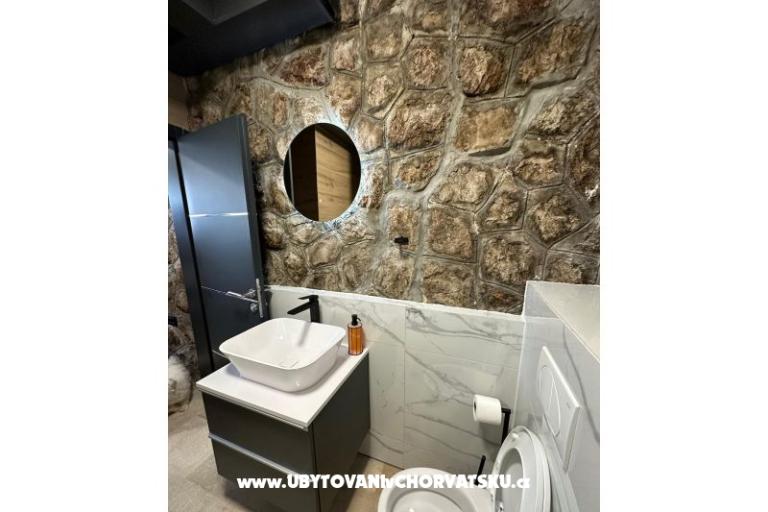 Villa Amfora with Pool - Karlobag – photo 22