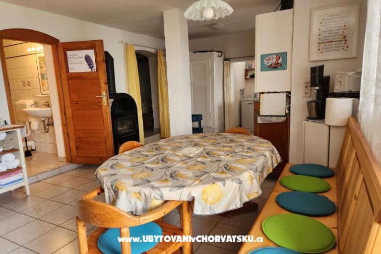 Apartment Karlobag – photo 4