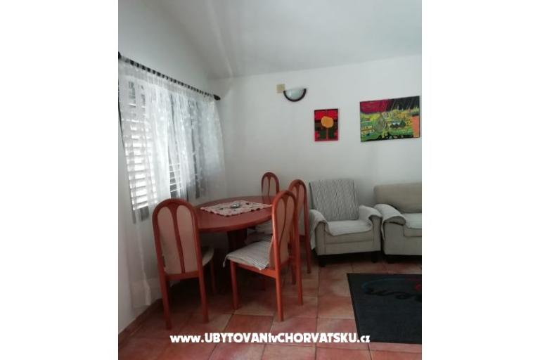 Apartment na moru – photo 11