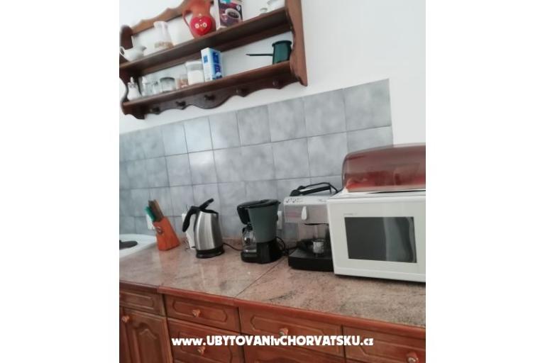 Apartment na moru – photo 13