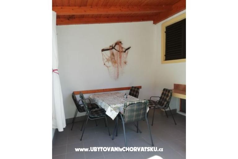 Apartment na moru – photo 16