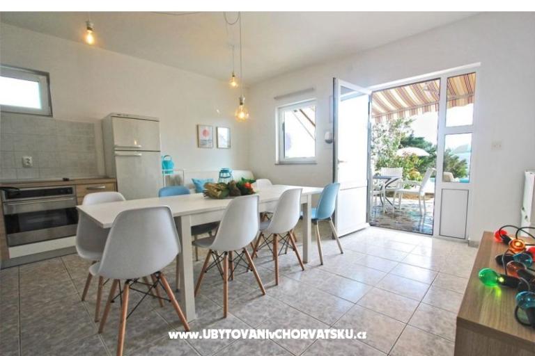 Apartments Anita with Pool – photo 6