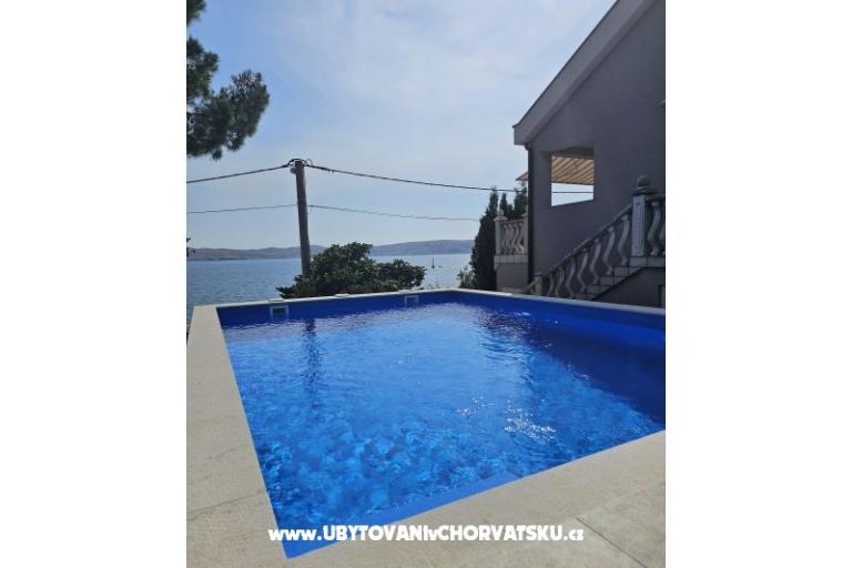 Beachfront Apartments Baricevic wit – photo 18