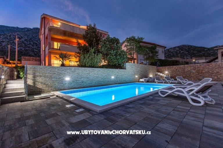 Apartments Dina – photo 2