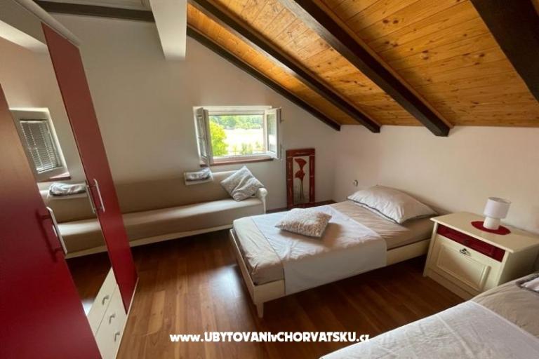 Holiday House Nina – photo 13