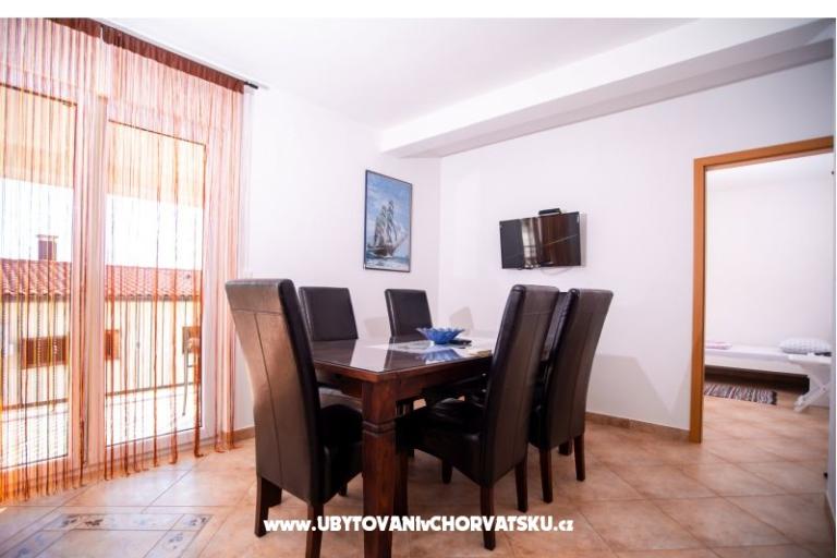 House Amalia with Seaview – photo 9