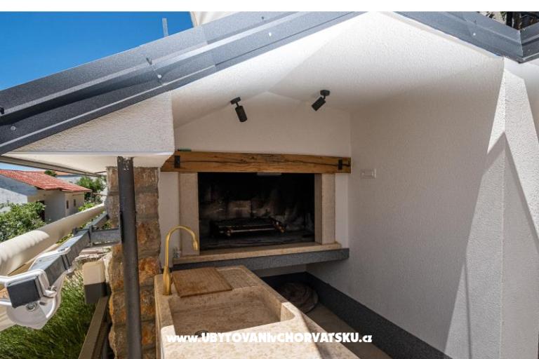 House Matea – photo 2
