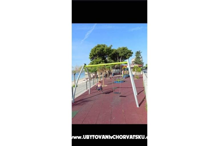 Apartment Ana – photo 16