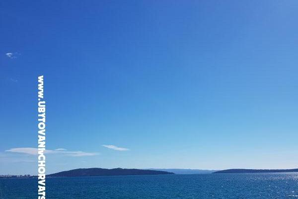 Apartments Figaro – photo 22