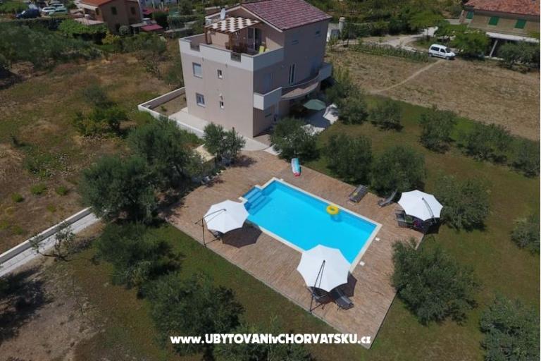 Apartments Šimetin – photo 9