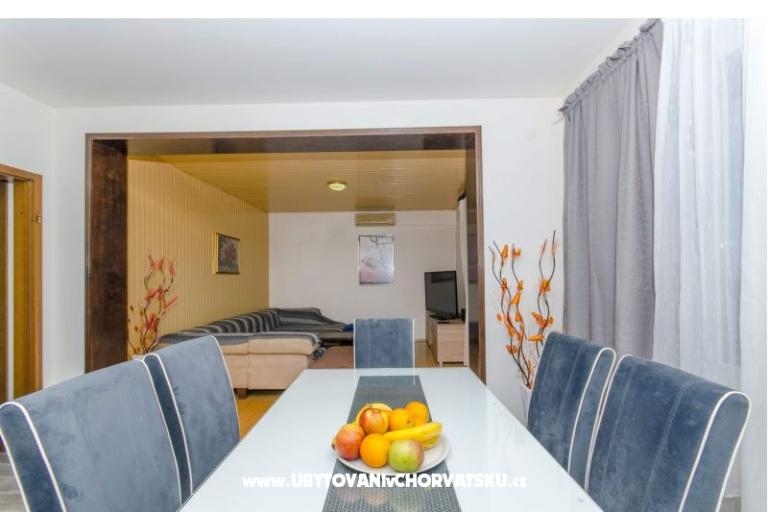 Apartment Viki – photo 2