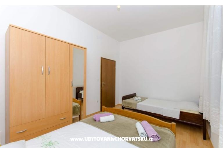 Apartment Viki – photo 8