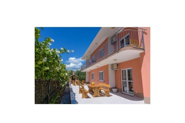 Apartments Seaside – photo 2