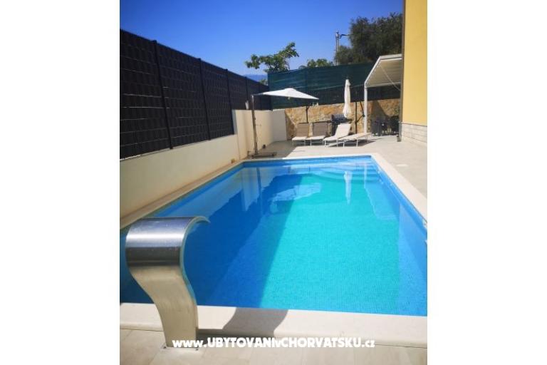 Apartments House Valentin – photo 40