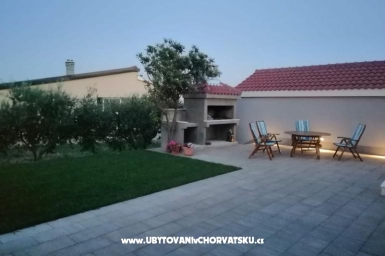 Bayview Apartment – photo 10