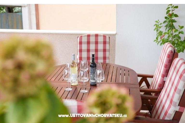 Flora Apartment – photo 15