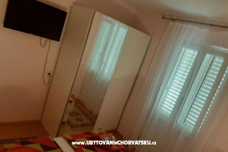 Holiday Home Sara- Kastel Stafilic – photo 10