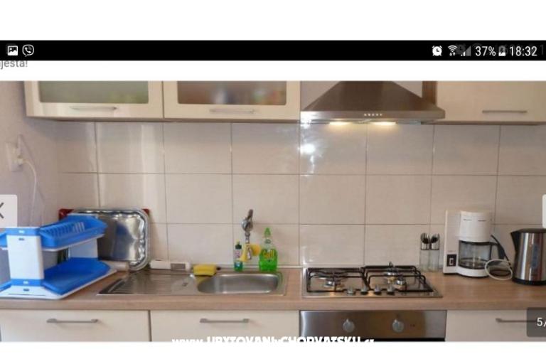 Holiday Home Sara- Kastel Stafilic – photo 7