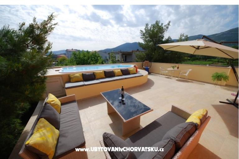 Split View – photo 10