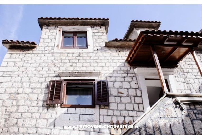 Stone house – photo 17