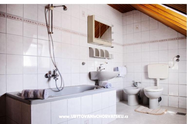 Stone house – photo 9