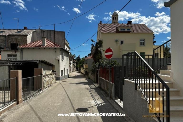 Town center Viturri Luxury apartman – photo 18