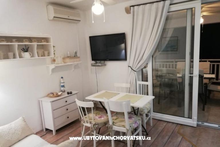 Apartment Mediteranska kuća – photo 14