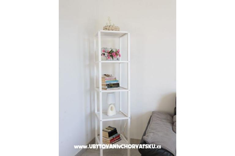 Apartments Lela – photo 10