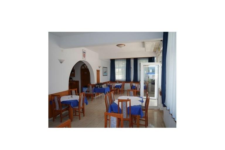 Apartments &amp; rooms Adriatic – photo 12
