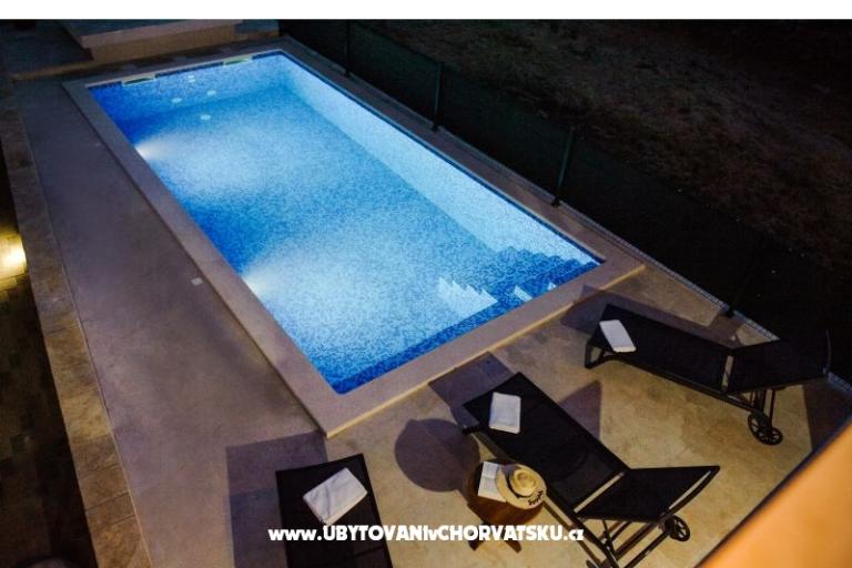 Holiday Home Anica – photo 3