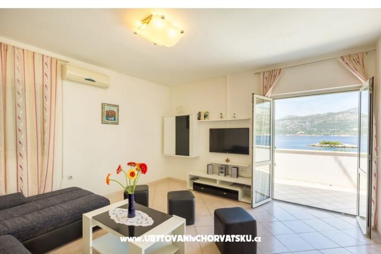 Apartments Kastelan – photo 12