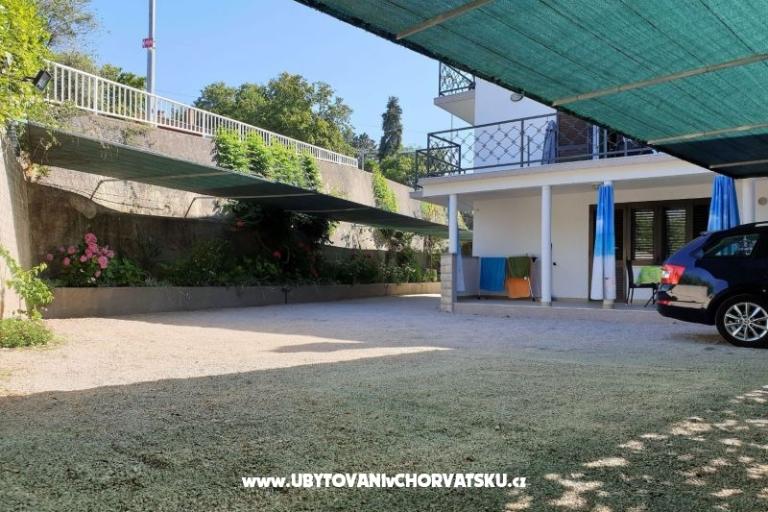 Apartments Hošnjak Njivice – photo 3