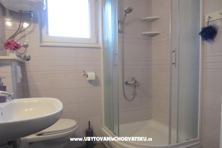 Apartments Klarić – photo 12
