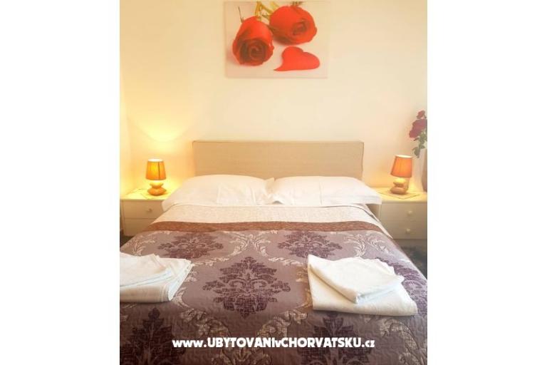 Apartments Lorena – photo 16