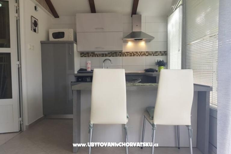 Apartments Lorena – photo 2