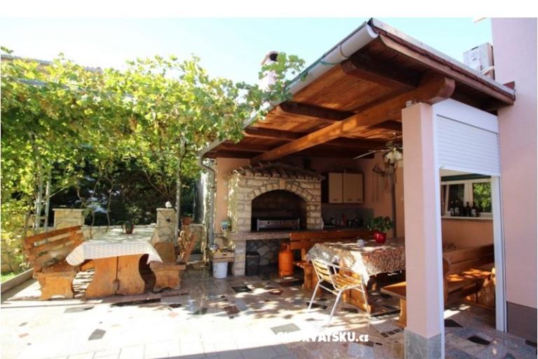 Apartments Lucijana Baska – photo 15