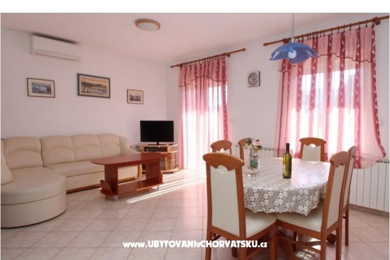 Apartments Lucijana Baska – photo 7