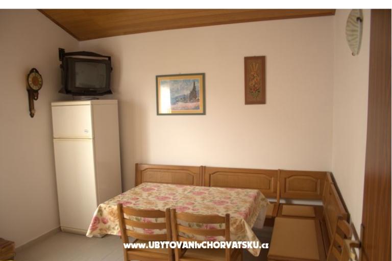 Apartments Neda – photo 12