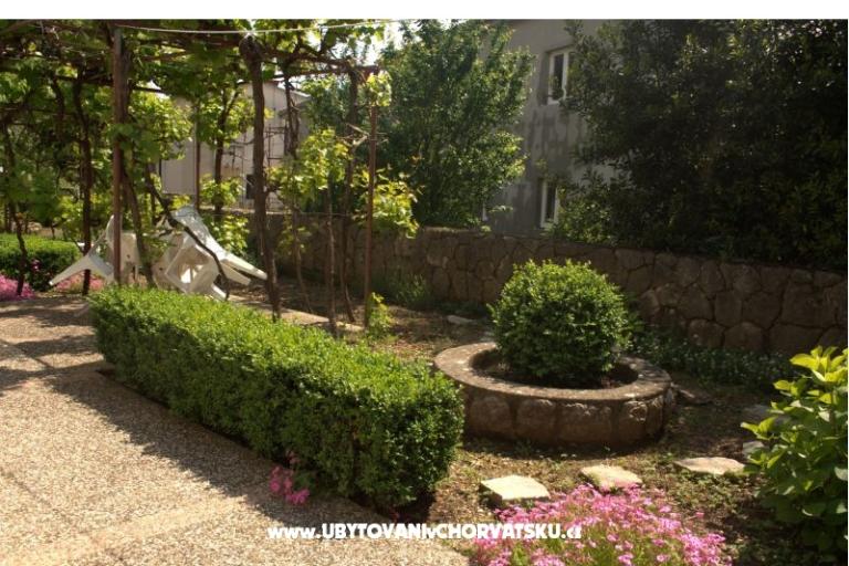 Apartments Neda – photo 14