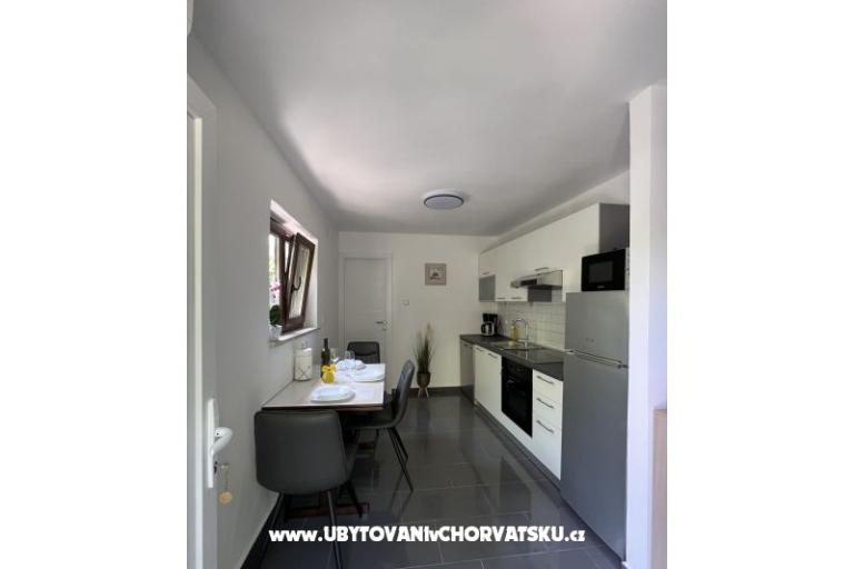 Apartments Matea – photo 12