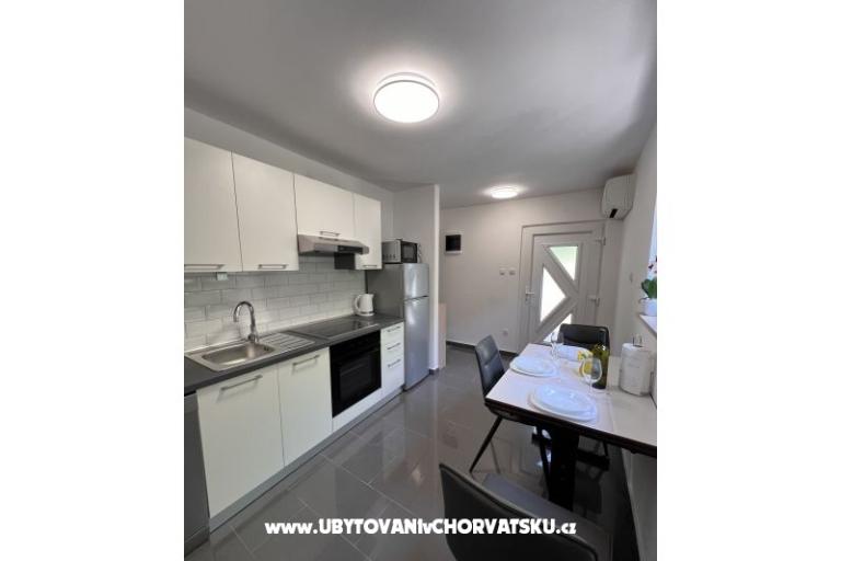 Apartments Matea – photo 13