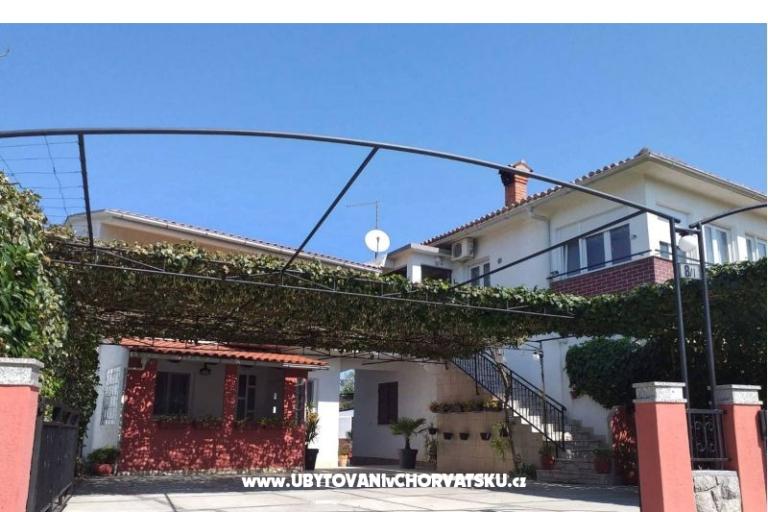 Apartments Tavčar – photo 2