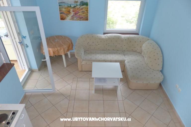 Apartments Viktorija Omišalj – photo 12