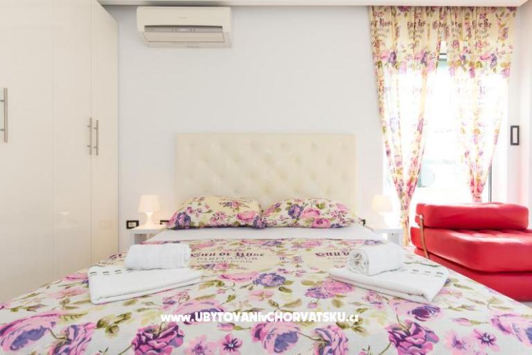 Apartments &amp; Rooms DDD2 – photo 2